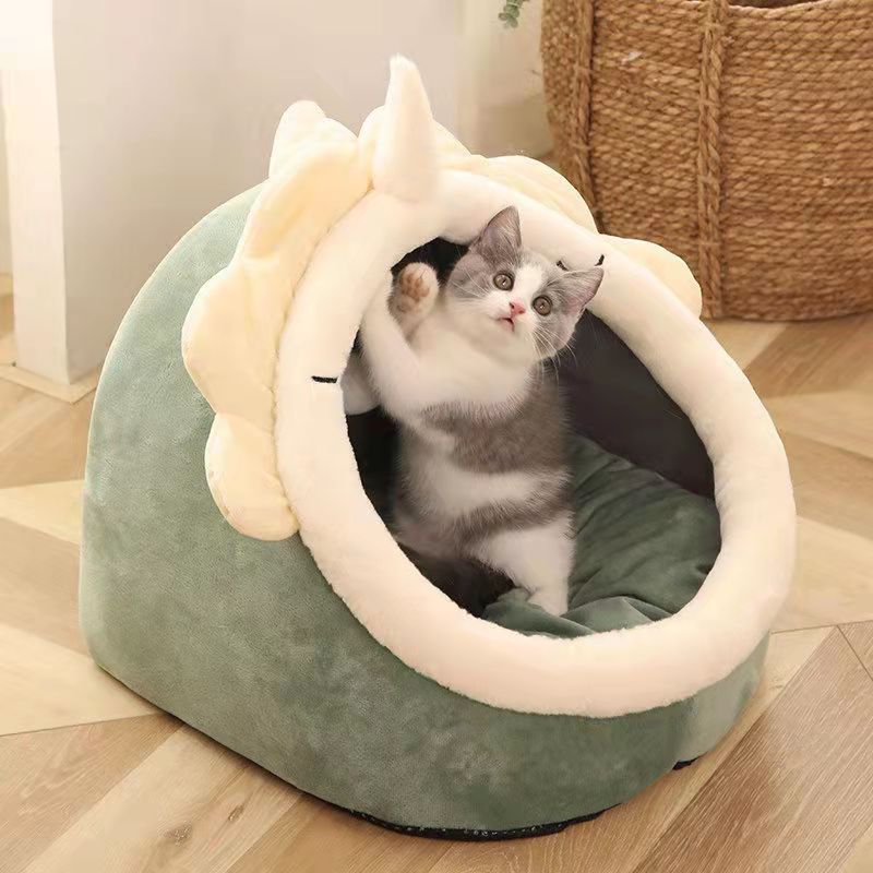 Cat Nest Four-season use: Suitable for year-round indoor and outdoor comfort
Enclosed design: Provides security and warmth for pets